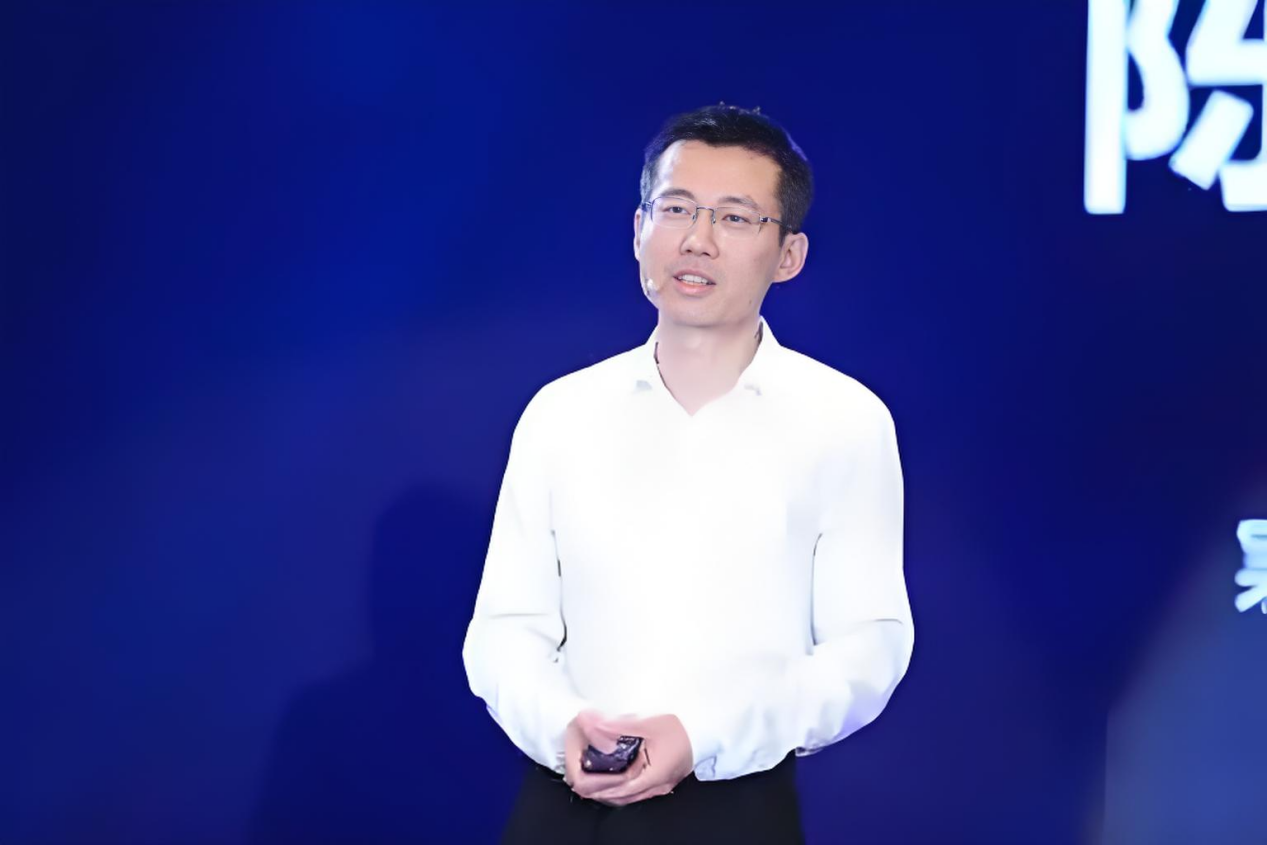 “寒王”贵过茅台，1900亿陈天石“封神”