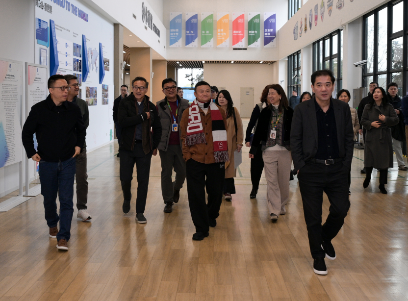 马云来了个Callback