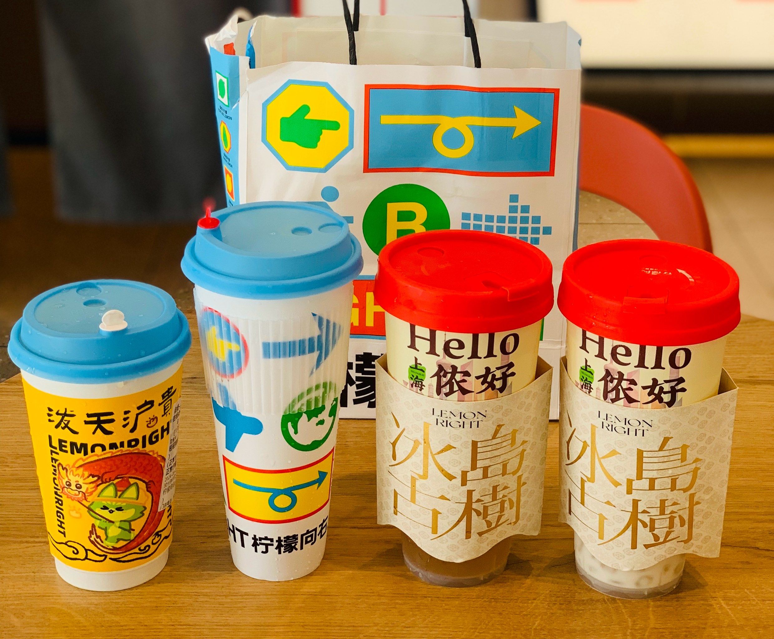 面包标注出生时间，「柠檬向右」跨界零食的新玩法