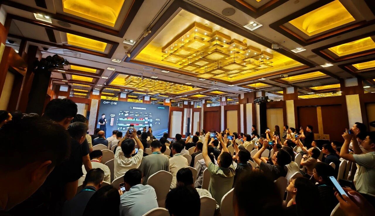 高质量Token为何紧缺？AI基础设施建设有三个新信号