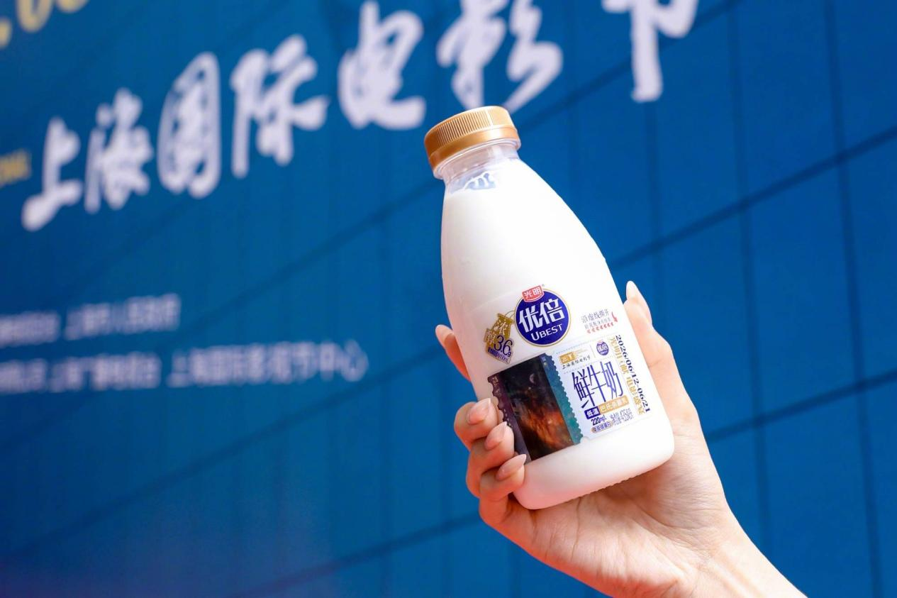 光明乳业的“掌门接力赛”