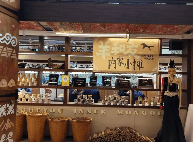中间价格带，正在成为餐饮的“死亡地带”