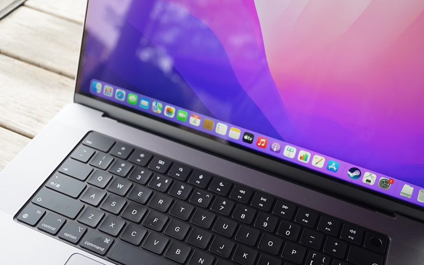 2021款MacBook Pro动手玩：刘海上线，生产力回归，厚了的它你会买吗？ 笔记本 测评 2021mac 苹果 评测 第4张