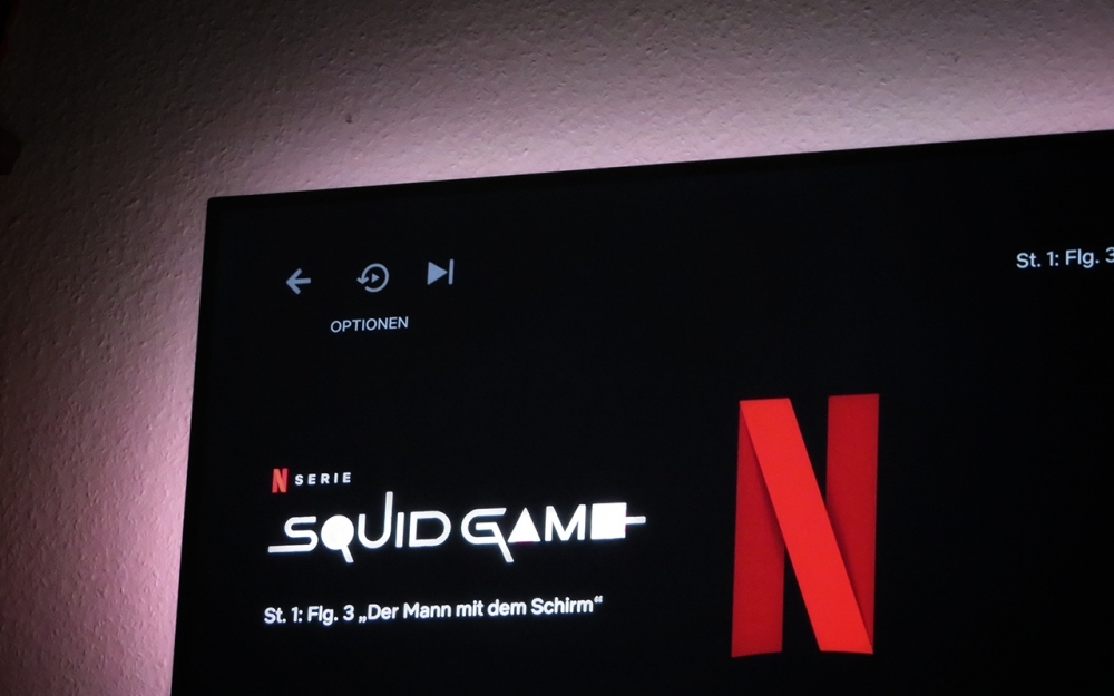 827 亿美元，奈飞官宣将收购华纳兄弟