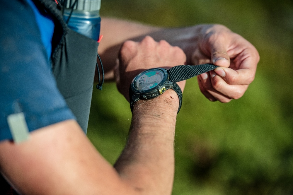 新增地图功能并支持触控操作 Garmin 安夺Enduro 2全新上市