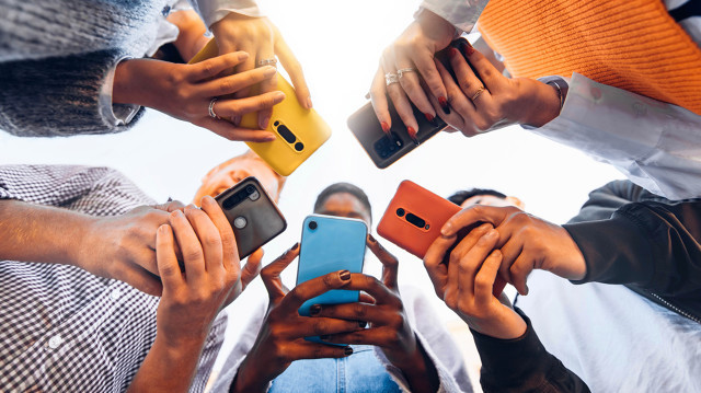 信通院发布国内手机产品通信特性与技术能力监测报告（2022年第四期）