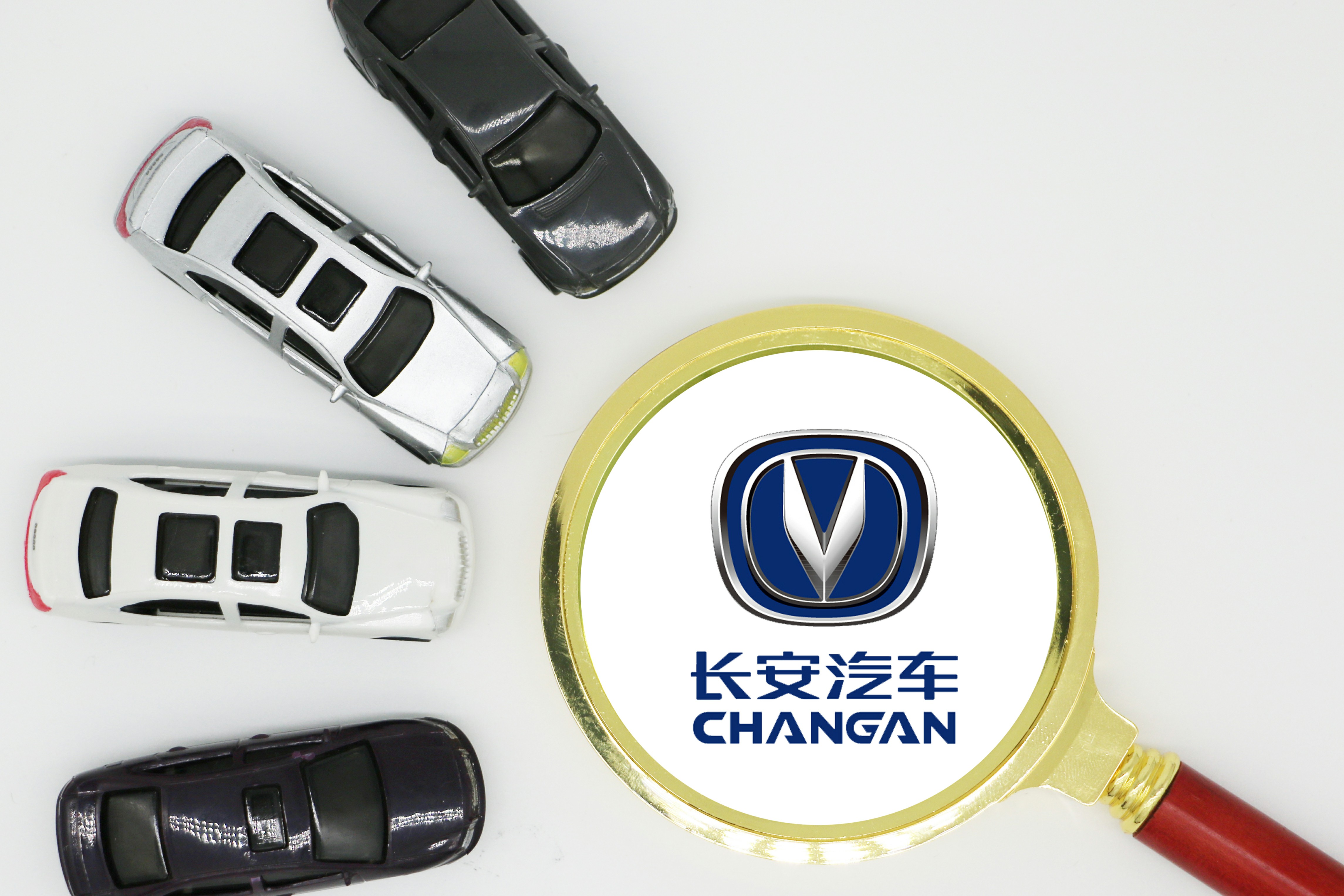 2026长安汽车全球炼车季硬核开启，以天枢智能炼出真安全！