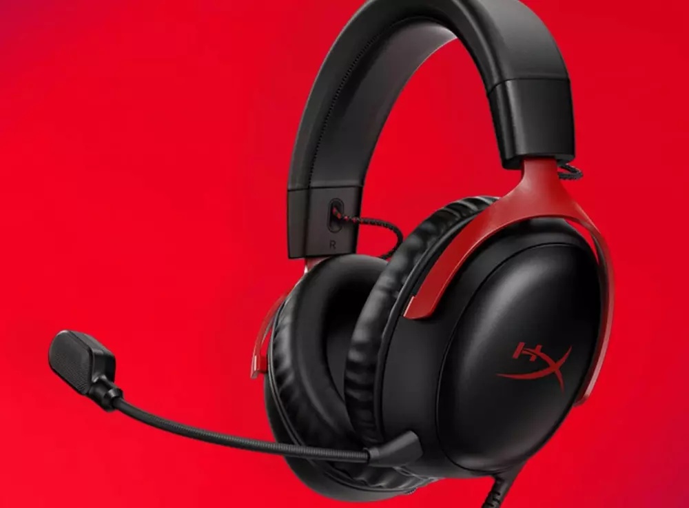HyperX推出新款飓风3头戴式游戏耳机：649元