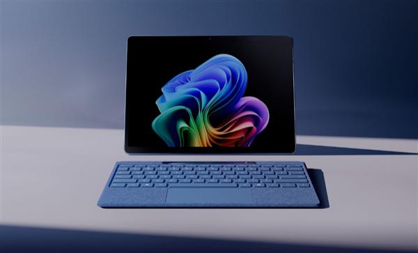 微软新 Surface Pro 登场：性能提升 90%