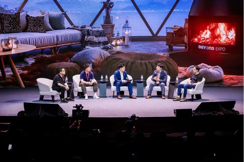 BEYOND Expo 2025盛大开幕，阿里云创始人王坚：未来一定属于年轻人
