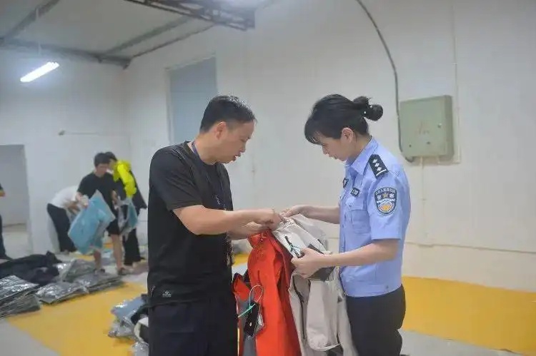 3亿元始祖鸟造假案19名主犯被判刑