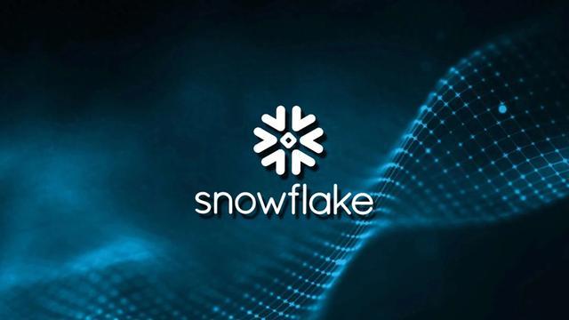 SnowflakeQ2业绩及财年营收指引齐超预期 为AI软件股注入强心针