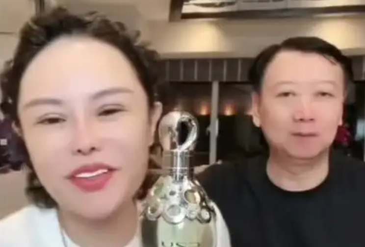 千万粉丝网红小影夫妇偷税漏税被实名举报