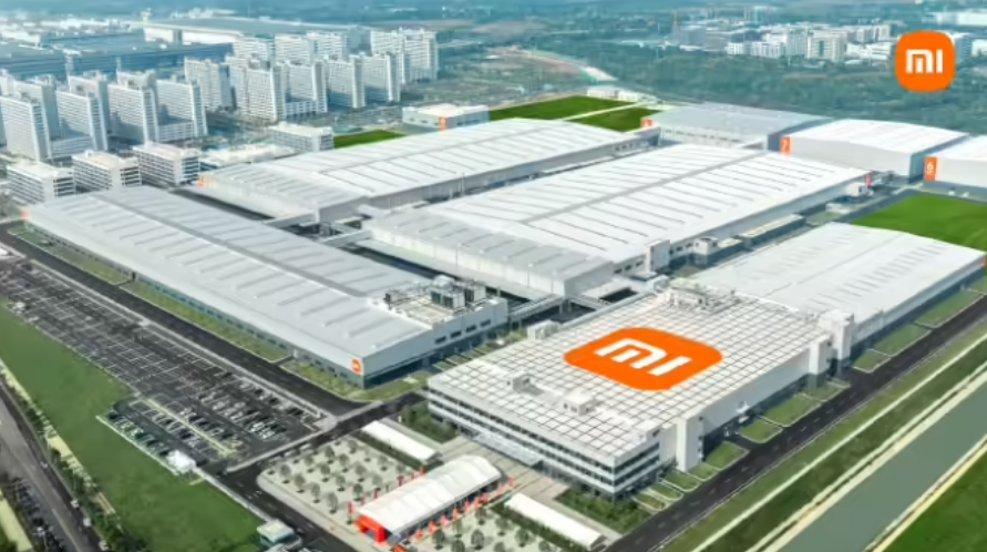 苹果市值首次突破 4 万亿美元;小米首座智能家电工厂正式投产;2025 胡润百富榜发布|Do早报