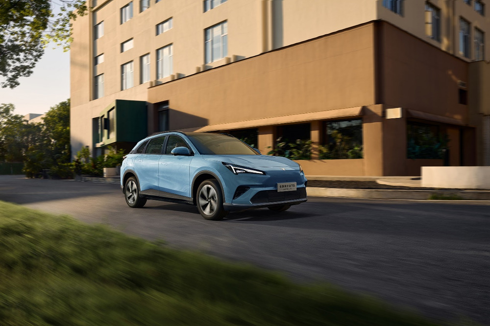 左揽元境智行 右享神擎增程,全新阿尔法T5上市10.98万起