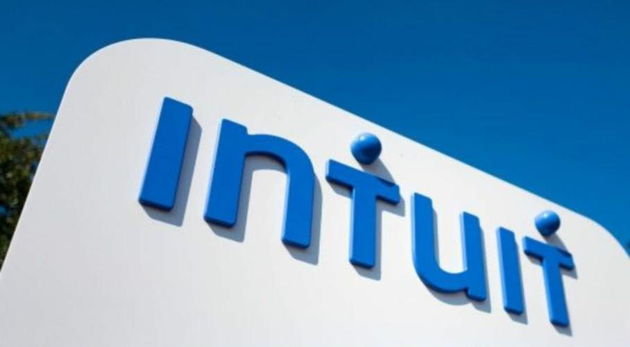 Intuit 与 OpenAI 达成 1 亿美元合作