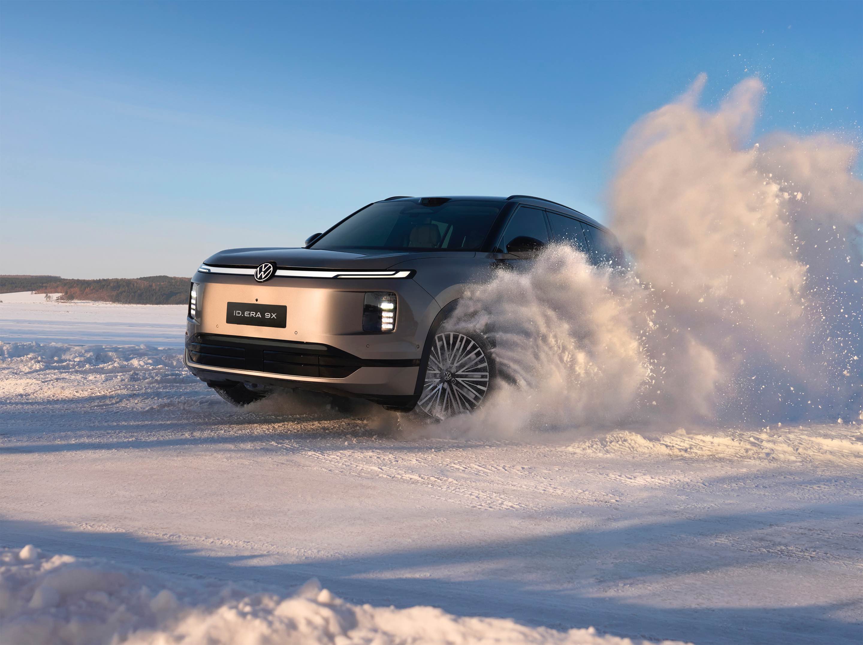 华为乾崑科技旗舰大六座，华境S真六座满员完成最终轮冬季测试