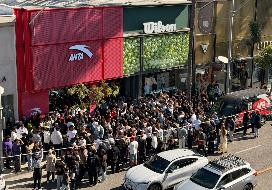 安踏北美首店落子洛杉磯比弗利山莊