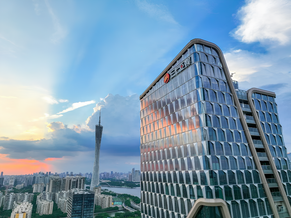 三七互娱高层人士变动：CFO辞职，聘任王思捷为董秘