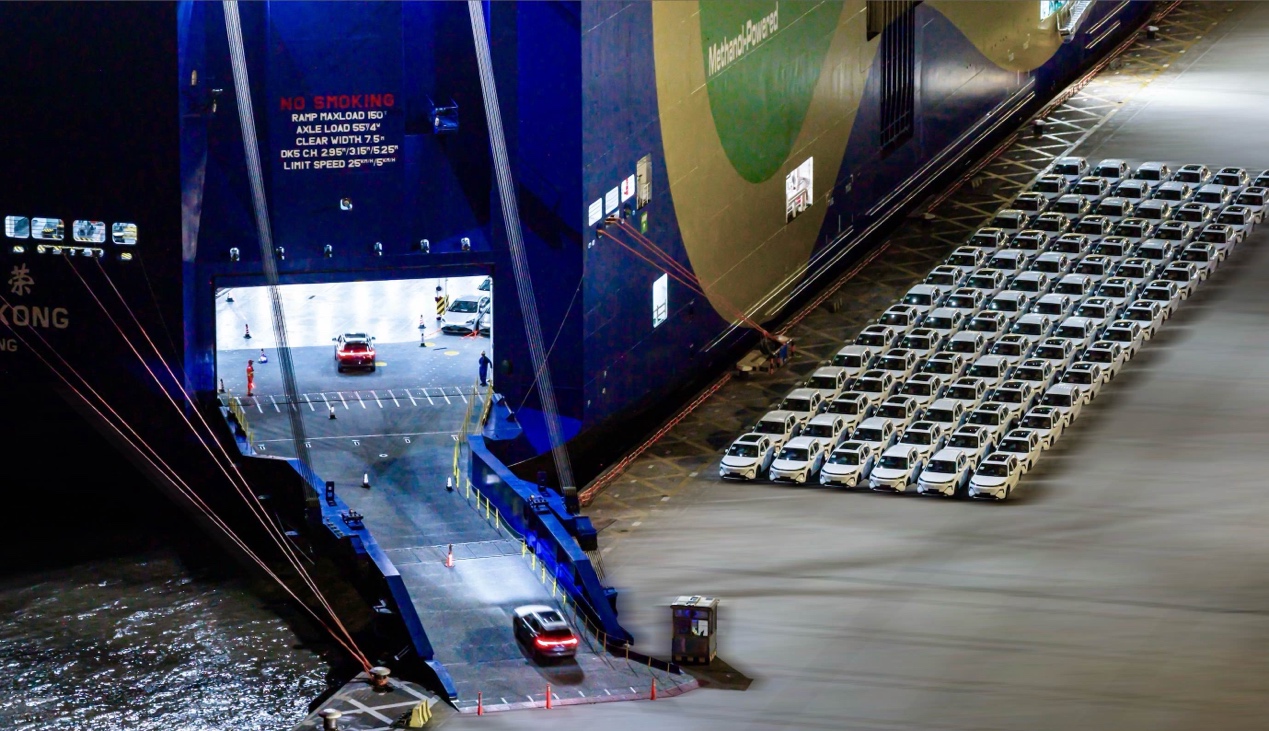 吉利汽车集团 CEO 淦家阅:坚决摒弃内卷式的恶性竞争