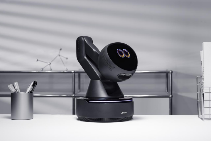 MWC2026：联想发布 AI Workmate 概念机