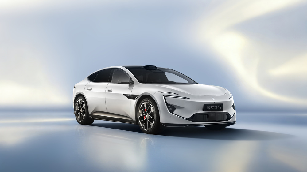 新款阿维塔12将于3月20日预售，首批交付华为乾崑896线激光雷达