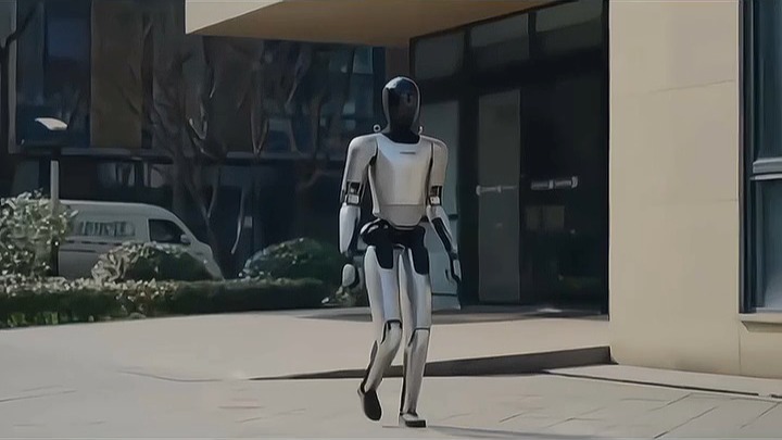 消息称人形机器人企业魔法原子创始人兼CEO吴长征已离职创业