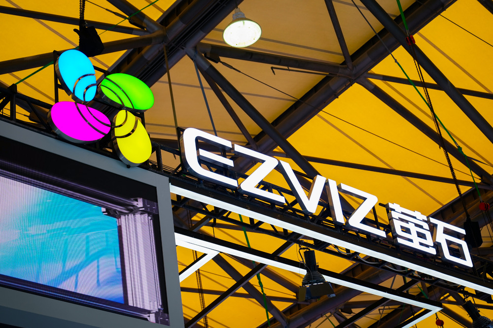 從清潔能力到智能決策：螢石引領(lǐng)掃地機器人跨入新周期