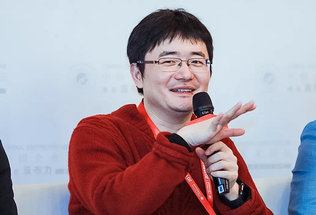 猎豹移动董事长傅盛深夜发文向360周鸿祎致歉