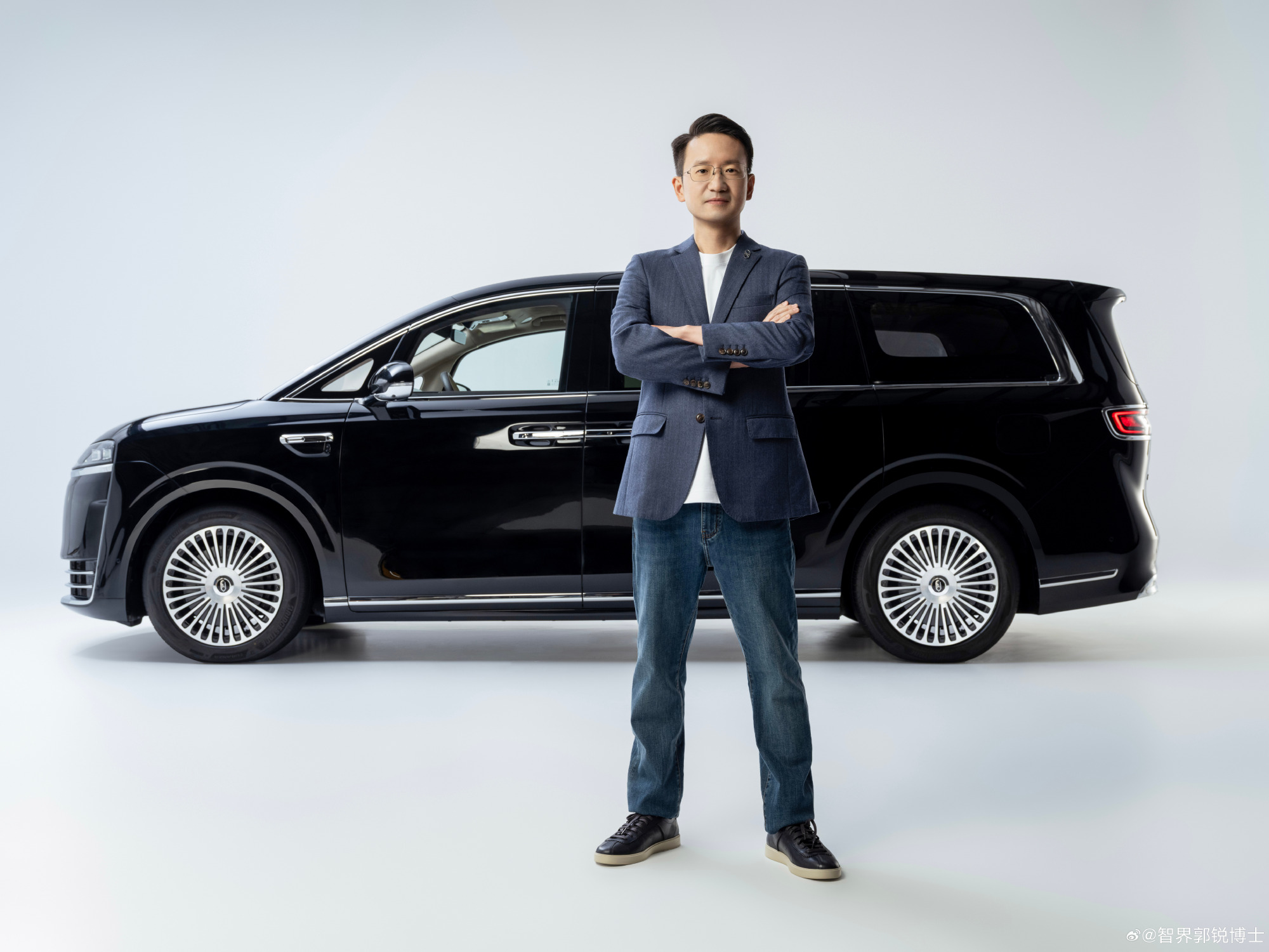 前荣耀CMO郭锐出任智界汽车董事长兼CEO