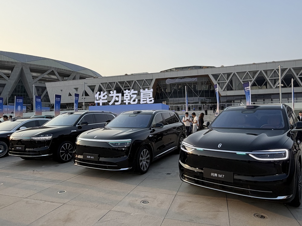 从辅助驾驶到AI智能体，华为乾崑将去往何方？