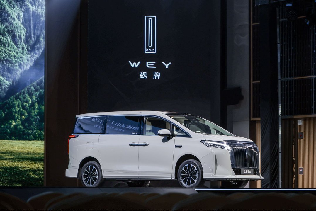 长城魏牌高山 7 SUV 版发布：CLTC 纯电续航 206 公里，限时权益价 27.08 万元