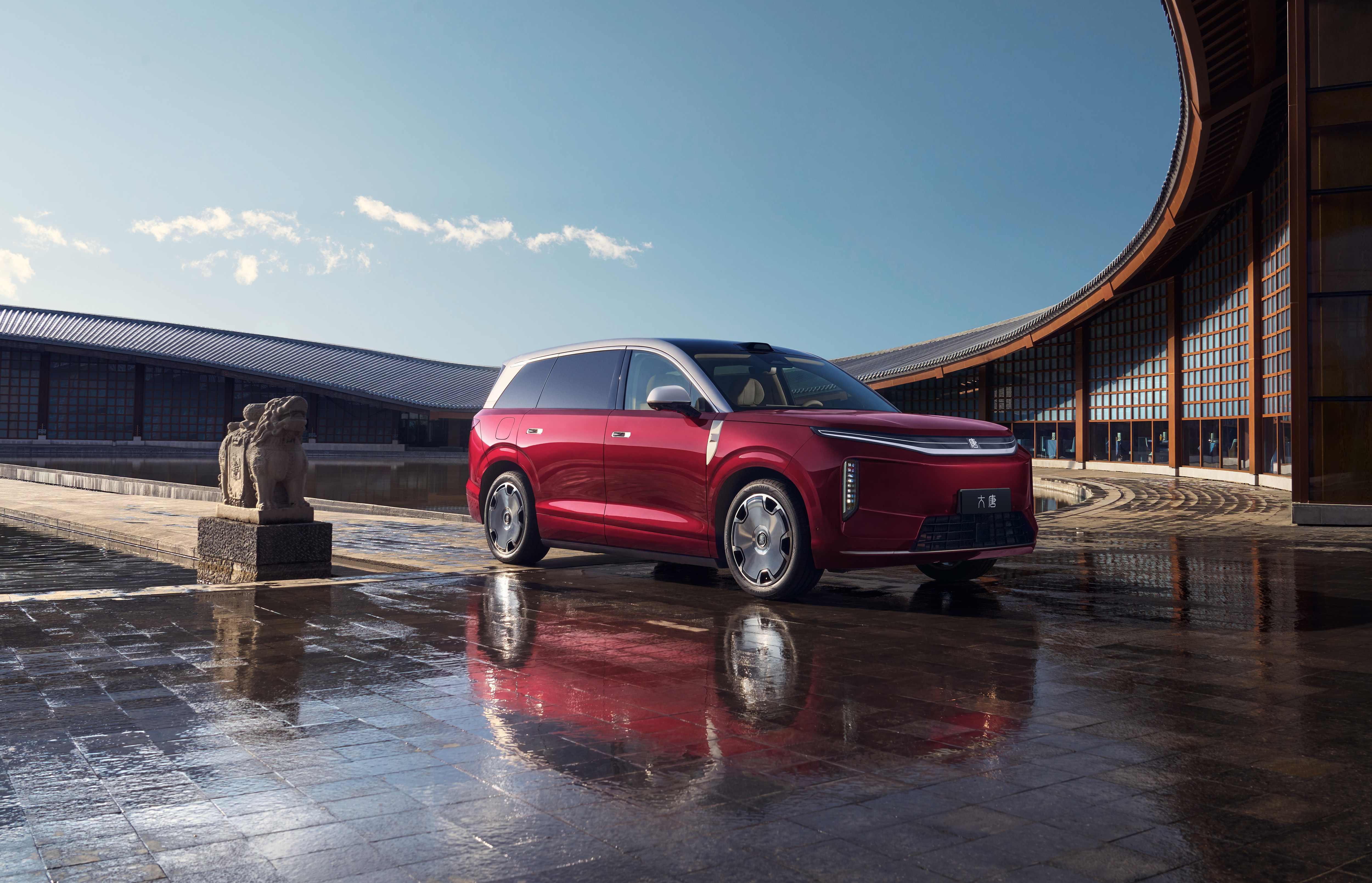 2026年最值得买的全尺寸旗舰SUV，大唐EV上市，售价23.99万元起